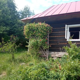 Beskid Niski Chata Łemkowska Chyża Kunkowa- Leszczyny (5)