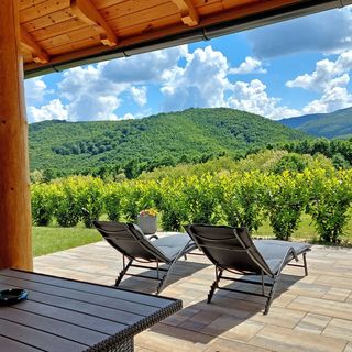 Hanga Prémium Rönkház Parád (4)