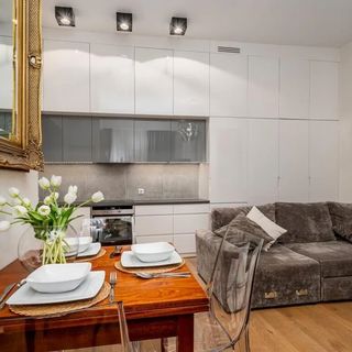 Apartamenty Sun & Snow Stare Miasto - przy Barbakanie Warszawa (3)