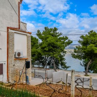 Apartment Nela Arbanija (4)