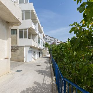 Apartments Gordana Dugi Rat (3)