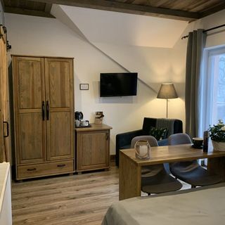 WILLA DONIA USTROŃ CENTRUM (3)