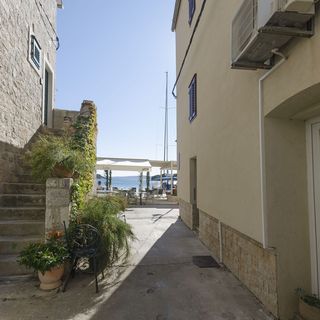 Apartments Nautical Nest Tribunj (2)