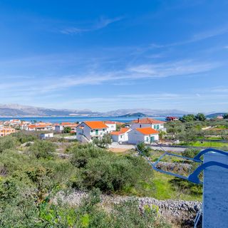 Apartments Stara Maslina Slatine (5)