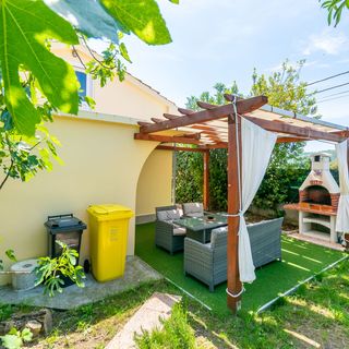 House Zeljko Kampor (2)