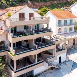 Apartments Serzane Zastrazisce (3)