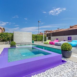 Casa Moderna Pula (2)