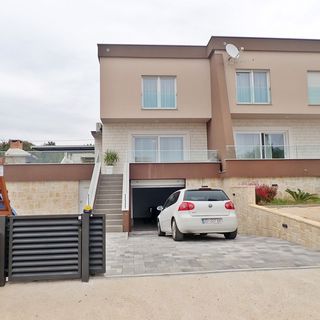 Apartment Azeret sa bazenom Maslenica (5)