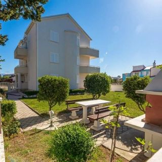 Apartments Ana-Marija Sabunike (3)