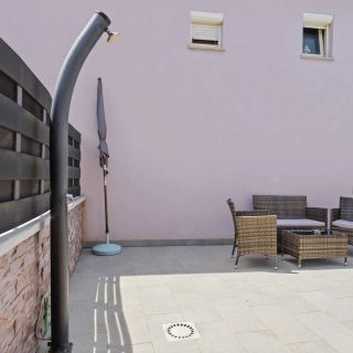 House Green Krk (2)