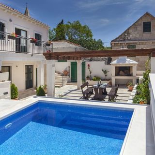 Villa Kala Povlja (4)