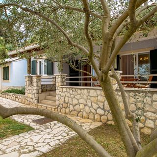 House Lucija Kampor (2)