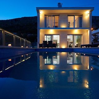 Villa Jessie Jesenice (2)