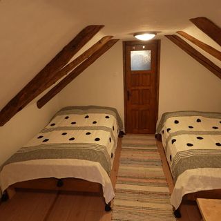 Casă de vacanță La Răscoala Petrila (5)