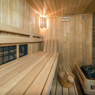 Dom Wypoczynkowy Oskar z sauną i jacuzzi Jastrzębia Góra (4)