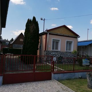 Paradise Apartman Mezőkövesd (3)