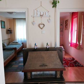 Paradise Apartman Mezőkövesd (4)