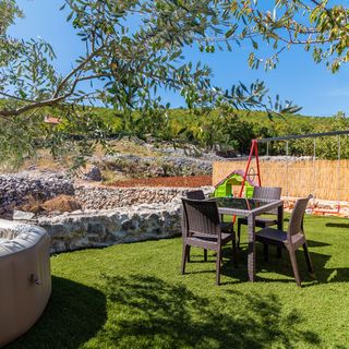 House Quattro Lovreć (5)