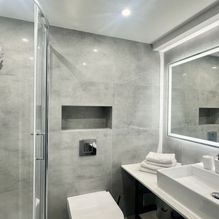 Suzanne by Q4Apartments  (4)