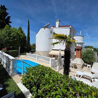 Apartments Željka Malinska (2)