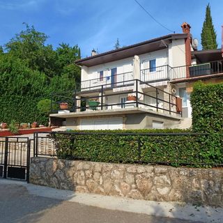 Apartment Ivana Njivice (2)