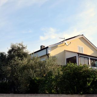 Apartments Angie Njivice (3)