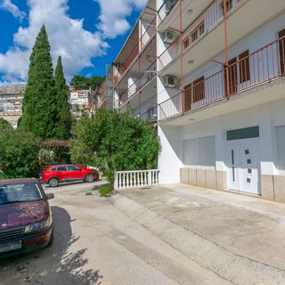 Apartment Slavinj beach Omis (3)