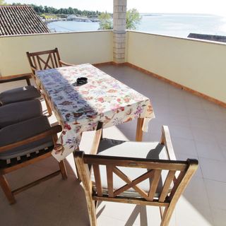 Apartments Zambratija with sea view (4)