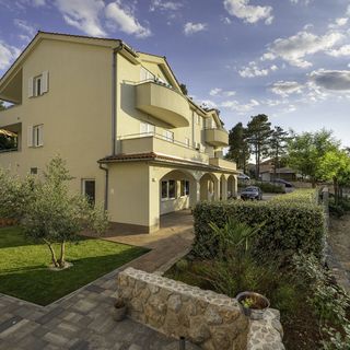 Apartments Sucic 2 Soline (5)