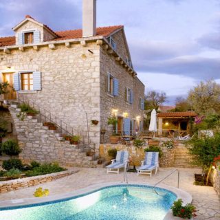 Luxusvilla A Tenger Mellett Medencével Milna, Brac - 3100 Milna (3)