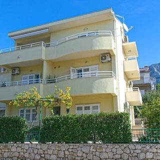 Apartmanok A Tenger Mellett Tucepi, Makarska - 19857 Tučepi (2)