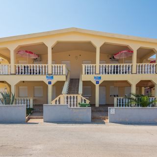 Apartmanok A Tenger Mellett Vir - 20333 (2)