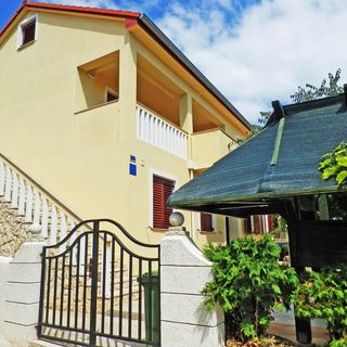 Apartmanok A Tenger Mellett Preko, Ugljan - 20385 Preko (3)