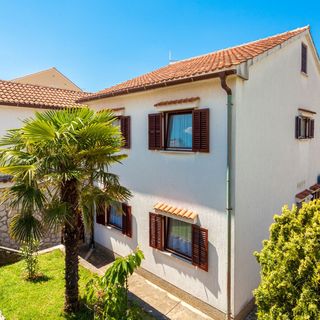 Apartmanok Parkolóhellyel Njivice, Krk - 20548 Njivice (3)