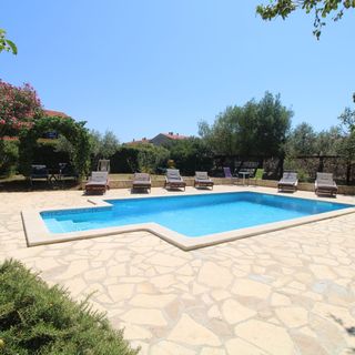 Ház Családok Részére Medencével Liznjan, Medulin - 20798 Ližnjan (4)