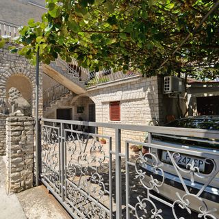 Apartmanok Parkolóhellyel Pula - 20815 (3)