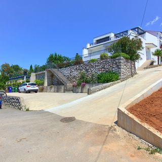 Apartmanok Parkolóhellyel Njivice, Krk - 20898 Njivice (4)