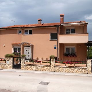 Apartmanok Parkolóhellyel Vinkuran, Pula - 21016 Vinkuran (3)