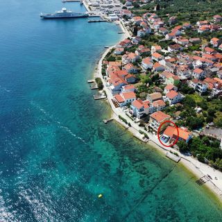 Nyaralóház A Tenger Mellett Preko, Ugljan - 21106 Preko (2)