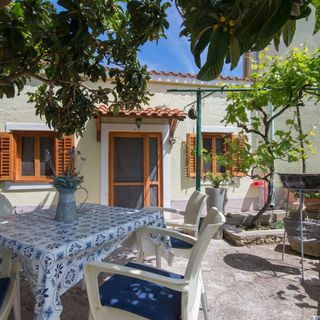 Apartmanok Parkolóhellyel Veli Losinj, Losinj - 21185 Veli Lošinj (3)