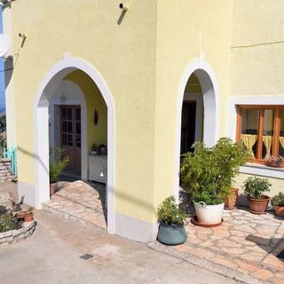 Apartmanok Parkolóhellyel Veli Losinj, Losinj - 21185 Veli Lošinj (2)