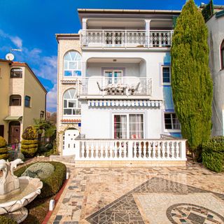 Apartmanok Parkolóhellyel Porec - 21300 Poreč (3)