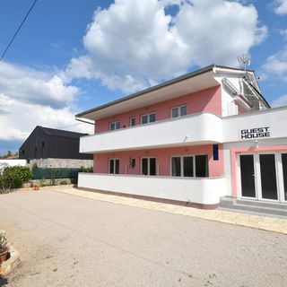 Apartmanok és Szobák Parkolóhellyel Rasopasno, Krk - 21325 Rasopasno (2)