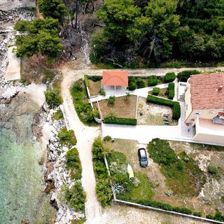 Nyaralóház A Tenger Mellett Ugljan - 21541 (2)