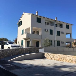 Apartmanok Parkolóhellyel Vantacici, Krk - 21694 Vantačići (3)