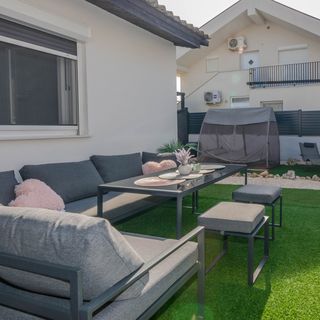 Apartmanok Parkolóhellyel Vir - 21751 (5)