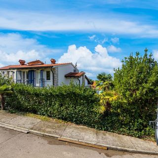 Apartmanok Parkolóhellyel Njivice, Krk - 21767 Njivice (2)