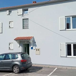 Apartmanok Parkolóhellyel Njivice, Krk - 21773 Njivice (2)