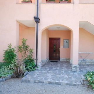 Apartmanok Parkolóhellyel Njivice, Krk - 21860 Njivice (3)