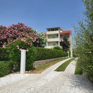 Apartmanok Családok Részére Medencével Ljubac, Zadar - 21937 Ljubač (4)